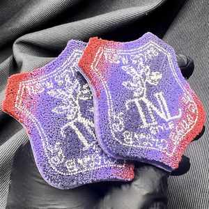 Parches Bordados Personalizados con Logotipo, Insignias Bordadas con Base Termoadhesiva - Product Image 2