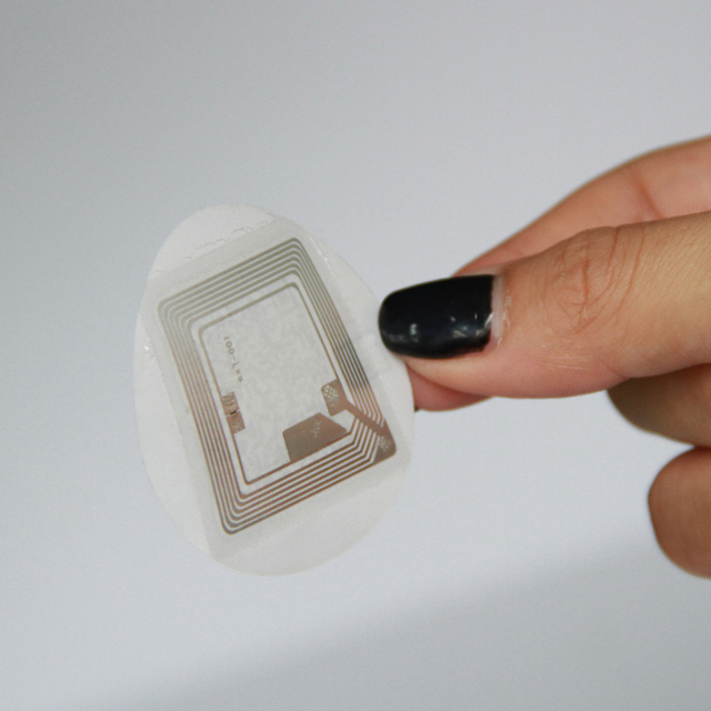 Blank Self Adhesive NFC Sticker RFID Paper Inlay Tag 13.56MHz Rewritable Chip Warehouse Asset Tracking Label