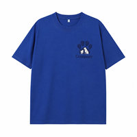 T-shirt personnalisé brodé avec empreinte de patte, silhouette de chien et texte personnalisé pour le quotidien des propriétaires d'animaux
