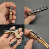 Gantungan Kunci Pistol Mini Skala 1/3 dengan Selongsong Peluru Logam, Mainan Gantungan Kunci Model Pistol dari Paduan Seng yang Dapat Dilepas dan Peluru Bentuk Pistol