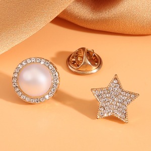 Sang Trọng Kim Cương Hoa Hình Trâm Hidden Ngọc Trai Nút Sao Ve Áo Pins Với Vô Hình An Toàn Khóa Kim Loại Chân Mạ - Product Image 4
