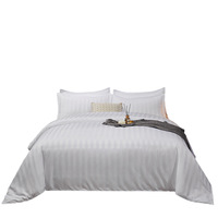 Housse de couette broderie couette velours ensemble de draps rayure housse de couette blanc hôtel couvre-lit velours drap blanc hôtel draps