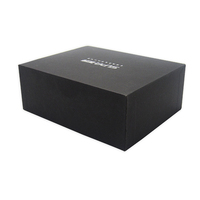 Boîte cadeau rigide noire de luxe avec logo personnalisé, couvercle et base, emballage cosmétique et de soin de la peau fait main