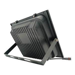 Faro LED Solare <span class=keywords><strong>da</strong></span> <span class=keywords><strong>Esterno</strong></span> Serie B10E RGB 200W 300W 500W 1000W per Stadio, Strada, <span class=keywords><strong>Giardino</strong></span> e Illuminazione a Palo Alto - Product Image 4