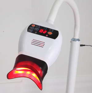 Machine de <span class=keywords><strong>blanchiment</strong></span> <span class=keywords><strong>dentaire</strong></span> à Type Mobile, équipement avec lampe de <span class=keywords><strong>blanchiment</strong></span> <span class=keywords><strong>dentaire</strong></span>, 1 pièce - Product Image 2
