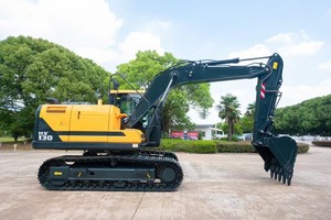 Excavadora de cadenas HX130 de 12.5 toneladas para dragado de ríos y restauración de zonas húmedas - Product Image 6