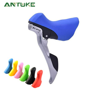 Palanca de cambio para bicicleta de carretera Shimano 105, cubierta de silicona azul antideslizante de 22,2 mm para bicicletas de carretera - Product Image 5
