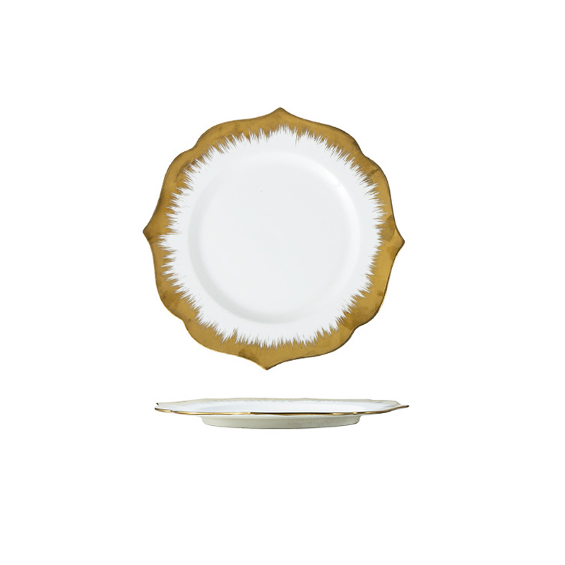Plato con borde chapado en oro de 10.5"