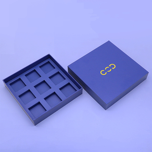 Lussuosa <span class=keywords><strong>Scatola</strong></span> Regalo Rigida in Cartone Blu Navy con Coperchio e Base per <span class=keywords><strong>Confezione</strong></span> di Barrette di Cioccolato - Product Image 1