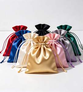 Pochette Cadeau Personnalisée en Soie Satinée Recyclable et Réutilisable avec Cordon de Serrage – Luxe pour Cheveux, Bijoux, Cosmétiques, Maquillage, Perruques, Téléphones Portables, Chaussures et Anti-Poussière - Product Image 4