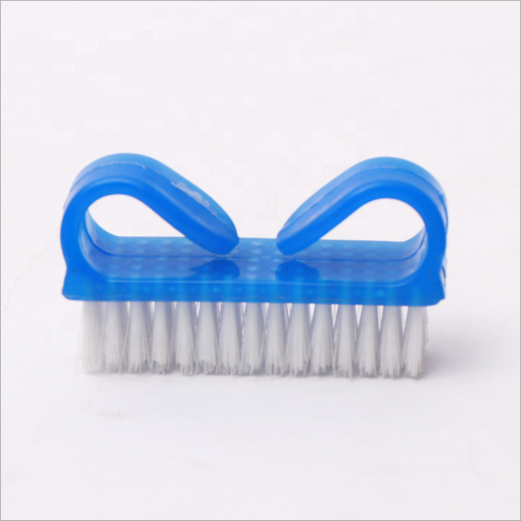 2021 Creative bristle washing brush with heart-shaped handle