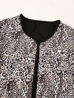Manteau d'hiver chic et décontracté pour femme, nouvelle collection 2026, col rond, imprimé léopard, style rétro, manches longues.