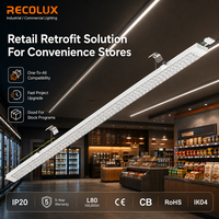 Module LED linéaire ClickFast pour réutilisation de rail existant, pour une modernisation économe en termes de coûts de l'éclairage des magasins de proximité