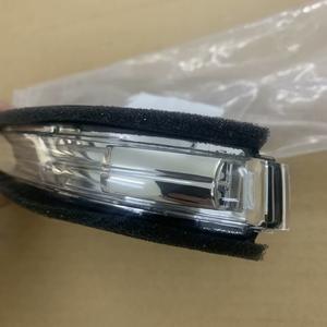 Lumière de rétroviseur gauche Mercedes-Benz 169 820 1121 argentée pour remplacement des classes B et A - Product Image 2