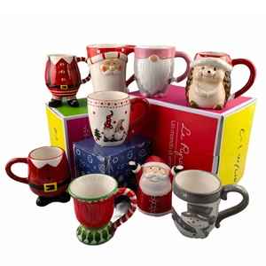 2025 Vintage Winking and Smiling Santa Faces 12 Ounce <span class=keywords><strong>Dolomite</strong></span> Ceramic Christmas Mug Juego de 2 - Product Image 1