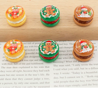 Ornement en résine en forme de macaron de Noël, figurine peinte à la main, mini décoration ronde pour cadeau de Noël