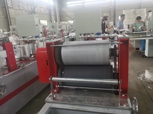 Machine à serviettes en papier de qualité industrielle, équipement de production en masse de serviettes en papier - Product Image 3