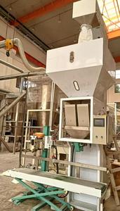 Línea <span class=keywords><strong>de</strong></span> Envasado <span class=keywords><strong>de</strong></span> Alimentos Semiautomática <span class=keywords><strong>de</strong></span> Alta Productividad <span class=keywords><strong>de</strong></span> 5-25 kg, LINK-2X25K, Neumática, Doble Tolva, Bolsas <span class=keywords><strong>de</strong></span> Plástico para Granos, <span class=keywords><strong>Trigo</strong></span>, Arroz, Maíz - Product Image 4