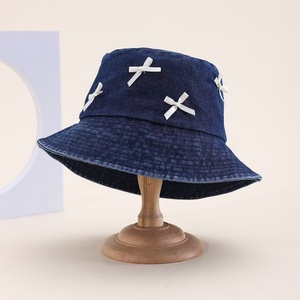 หมวกบักเก็ตยีนส์ปักลายโบว์ 3 มิติ สไตล์เกาหลี รุ่นใหม่ สำหรับผู้หญิง ฤดูใบไม้ผลิ ฤดูร้อน ป้องกันแสงแดด น่ารัก - Product Image 6