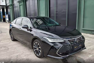 Voitures d'<span class=keywords><strong>occasion</strong></span> FAW <span class=keywords><strong>Toyota</strong></span> AVALON 2022 2.0L Édition Luxe Essence 2.0L Voiture d'<span class=keywords><strong>occasion</strong></span> Véhicules à moteur d'<span class=keywords><strong>occasion</strong></span> Voiture pré-utilisée - Product Image 3