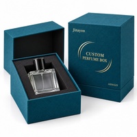 Boîte rigide à couvercle vertical pour parfum, en papier spécial gaufré textile bleu paon, avec logo personnalisé, insert en mousse surélevé, 10x10x14cm