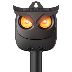Ahuyentador Solar Nocturno de <span class=keywords><strong>Animales</strong></span> con Ojos de Depredador Intermitentes - Product Image 1