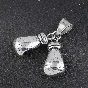 Pendentif Gants de Boxe Vintage, Breloque en Acier Titane Plaqué Argent Antique, Collier Long Chaîne Cool Hiphop, Bijoux Sport et Fitness - Product Image 2