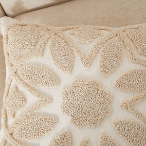 Sarung Bantal Farmhouse, Sarung Bantal Hias Berumbai untuk Dekorasi Rumah - Product Image 3