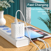 Chargeur mural double USB standard britannique Cantell 10W, emballage de vente au détail, adaptateur d'alimentation multi-ports USB à charge rapide pour appareil photo mobile