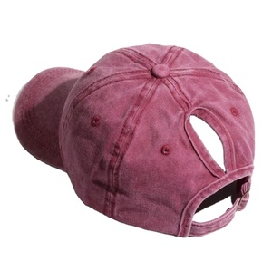 Casquette de baseball de luxe de haute qualité avec monogramme, couleur unie, style queue de cheval, modèles personnalisés unisexes pour la plage et la pêche, usagée et d'occasion - Product Image 1