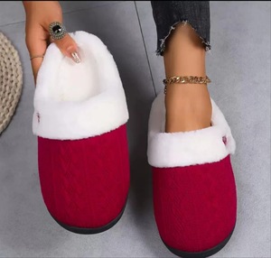 Bon marché Prix léger respirant anti-dérapant fourrure chaude chaussures d'intérieur pour dames hommes diapositives pour pantoufles pour la saison d'hiver - Product Image 6