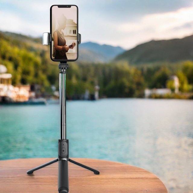 HOT Q02S Tripod for Mobile Phone Selfie Stick With Light Remote Control Telescopic Wireless Stick for iPhone Android