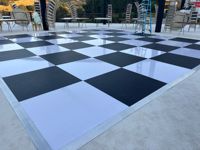 Panneau de plancher de danse portable en contreplaqué noir et blanc à carreaux 4ftx4ft, dalle de plancher de danse en bois portable pour mariage