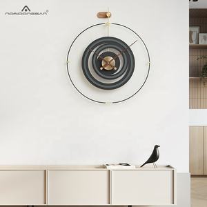 TEBOYTY นาฬิกาแขวนผนังโลหะหรูหราแบบมินิมอลลิสต์,นาฬิกาพระจันทร์สีเทาทันสมัยด้วยมือทำจากไม้วอลนัทนาฬิกาทำด้วยมืออะคริลิกกระจกและไม้ - Product Image 6