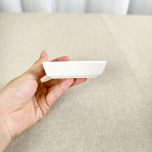 <span class=keywords><strong>Plat</strong></span> <span class=keywords><strong>rectangulaire</strong></span> en céramique <span class=keywords><strong>de</strong></span> 3,25 pouces (8,5x6,8 cm) – Mini plateau en <span class=keywords><strong>porcelaine</strong></span> blanche pour sauces, collations ou bijoux - Product Image 4