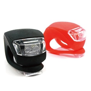 Offres Spéciales Portatif À La Mode de Silicone A Mené La Lumière STROBOSCOPIQUE <span class=keywords><strong>Sur</strong></span> vélo - Product Image 6