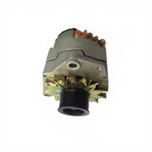 <span class=keywords><strong>Alternateur</strong></span> de générateur pour camions 12V 48V <span class=keywords><strong>24V</strong></span> 150A <span class=keywords><strong>200A</strong></span> 28V 75A toutes séries Sinotruk Shacman Hino Weichai Yuchai Isuzu Dongfeng - Product Image 3
