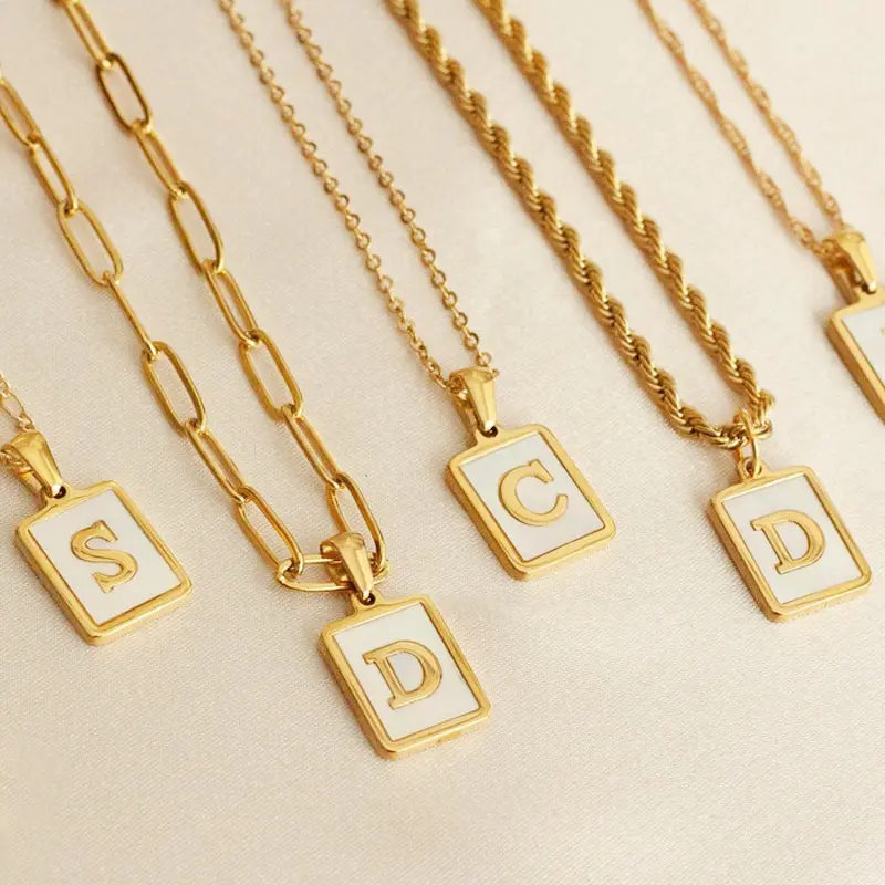 Wholesale Fashion Shell Square 26 Letter Necklace Stainless Steel 18K Gold Plated Initial Pendent Necklace