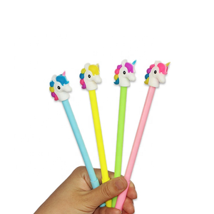 Decorazione per Matite in PVC Morbido a Forma di Animali Cartoon, Accessorio per Cancelleria Studenti - Product Image 2