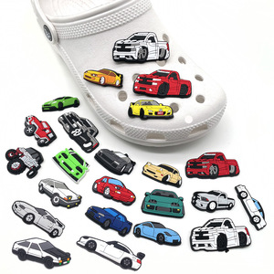Fabricante al por mayor de dibujos animados coche tema zapatos encanto bolsa zapatos encanto brazo cubierta accesorios adultos niños zapatos Decoración - Product Image 4
