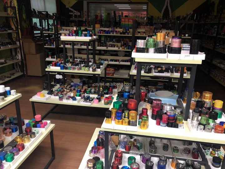 Wholesale Smoke Shop Pipes Tobacco Smoking Accessories Supplies Water