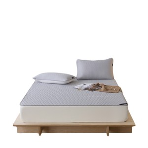 Hongchang Cooling Mattress <b>Sheet</b> Set 1.5m 1.8m Ice <b>Silk</b> Summer Bedding Simple Style Foldable Machine Washable - Product Image 5