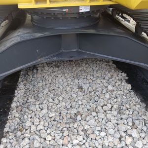 Excavatrice sur chenilles Komatsu PC200 d'occasion haute performance fiable équipement de terrassement composants de base pompe à moteur - Product Image 3