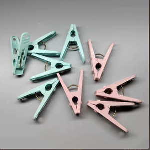 Lot de 30 pinces <span class=keywords><strong>à</strong></span> linge coupe-vent roses et bleues pour sécher sous-vêtements, chaussettes, couettes, avec panier de rangement en plastique robuste - Product Image 6