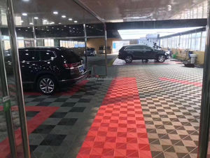 אריחי ריצוף לחניה פנימית, מתחברים בלחיצה, נגד החלקה, עמידים למים, PP, 395x395 מ\\\"מ, עובי 18 מ\\\"מ, התקנה מהירה, מודרניים - Product Image 3