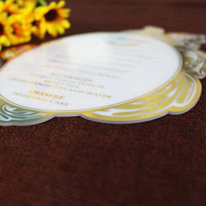 การ์ดเมนูงานแต่งงานที่หรูหราสไตล์รอยัลอะคริลิคสีขาวทองฟอยล์รูปทรงไดคัท - Product Image 4
