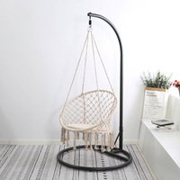 Fauteuil suspendu personnalisé avec logo, pour intérieur et extérieur, structure métallique, design à pompons, pour balcon, chambre, jardin