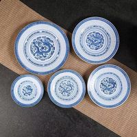 Assiette plate de style chinois rétro exquis bleu jade et blanc à motif végétal, compatible micro-ondes, pour usage domestique, hôtelier et commercial