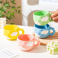 Perle créative tasse à café faite à la main soucoupe pincée à la main tasse à eau tasse à thé de l'après-midi belle tasse en céramique nuage peint à la main
