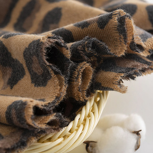 2024 New Dual-Use Leopard Print Soft <b>Scarf</b> Shawls Warm Cashmere Printed with Tassel <b>Winter</b> Season Polyester Leaf Pattern YHK0036 - Product Image 5